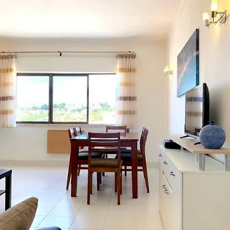 Sea View And Old Town L Close Center And Apartment Albufeira