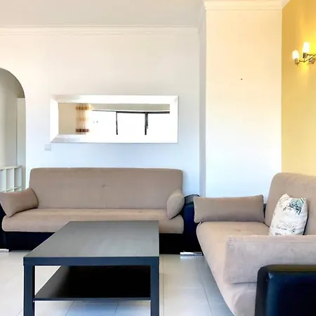 Sea View And Old Town L Close Center And Apartment Albufeira
